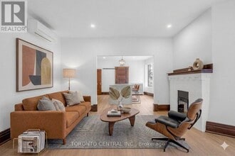 Building Photo - 171 Parkside Dr