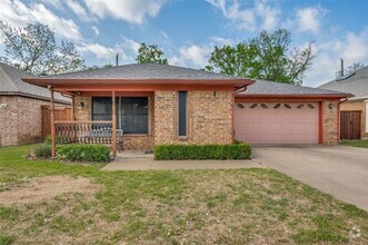 Building Photo - 206 Alexander Ct