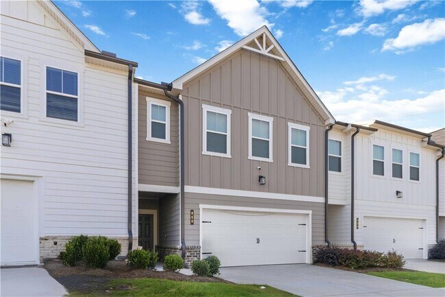 Building Photo - 840 Pt Pl Dr
