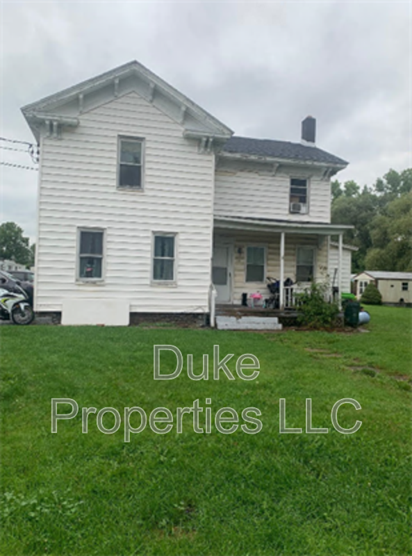 431 W State St Unit Apt 3, Albion, NY 14411 Condo for Rent in Albion