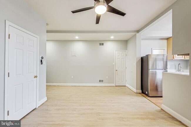 Foto del edificio - 1248 Maryland Ave NE