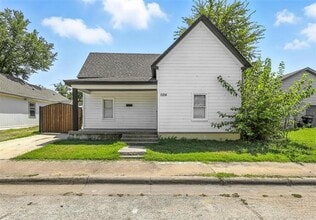Building Photo - 1124 E Hattie St