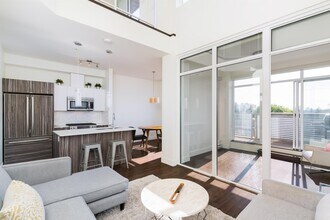 Building Photo - 2250 Commercial Dr