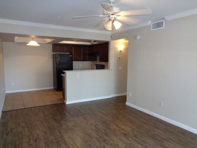 Foto del edificio - Spacious 2 bedroom condo in north Phoenix!...