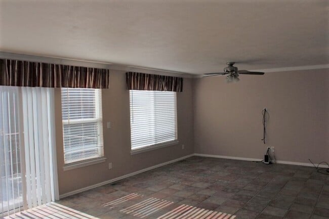 Building Photo - 2 Story Arvada Home located Near Standley ...