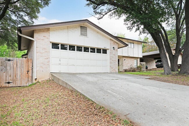 Building Photo - 2 br, 1.5 bath House - 6617 Forest Grove