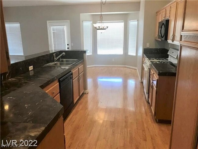 Building Photo - 8474 Orange Cliff Ct