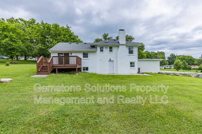 Building Photo - 104 Anchor Dr