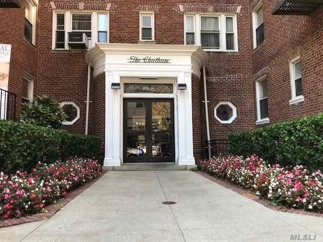 Foto principal - 108-25-108-72 72nd Ave