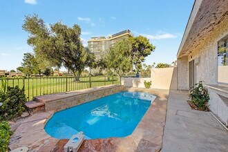Building Photo - 3159 Bel Air Dr