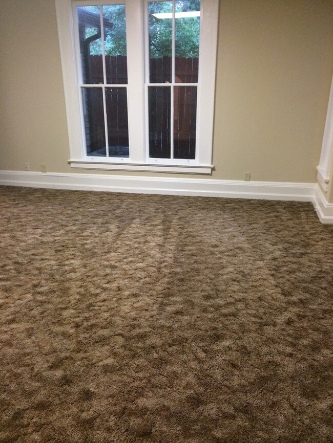 Building Photo - Hidden Gem in Clarkston