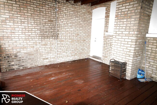 Foto del edificio - 3428 W Parker Ave