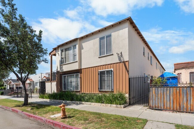 Foto del edificio - 1887 Locust Ave
