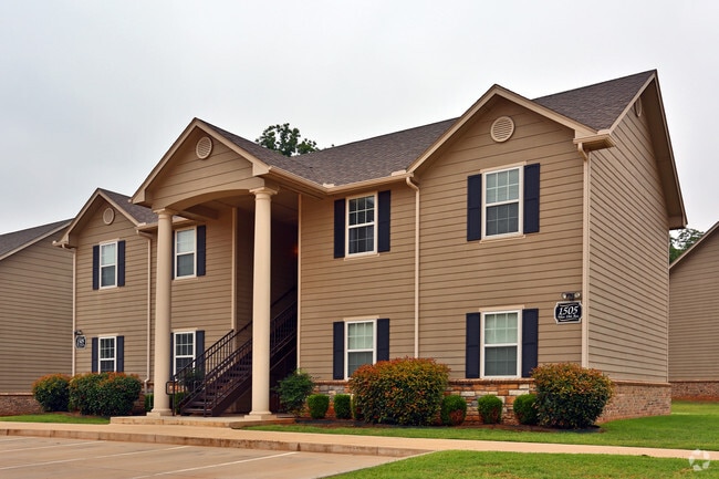 Exterior - The Enclave at Copper Creek Apartments