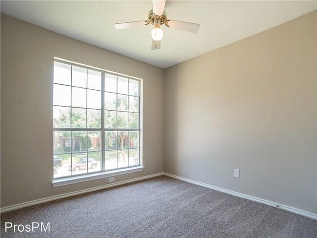 Building Photo - 5 br, 3 bath House - 11205 Jereme Trl