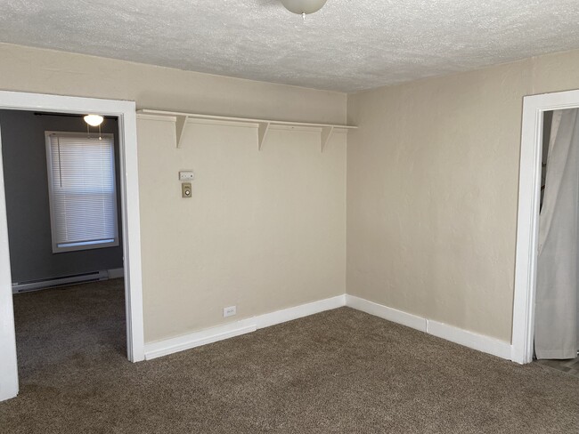 Building Photo - 1514 E 36th Ave