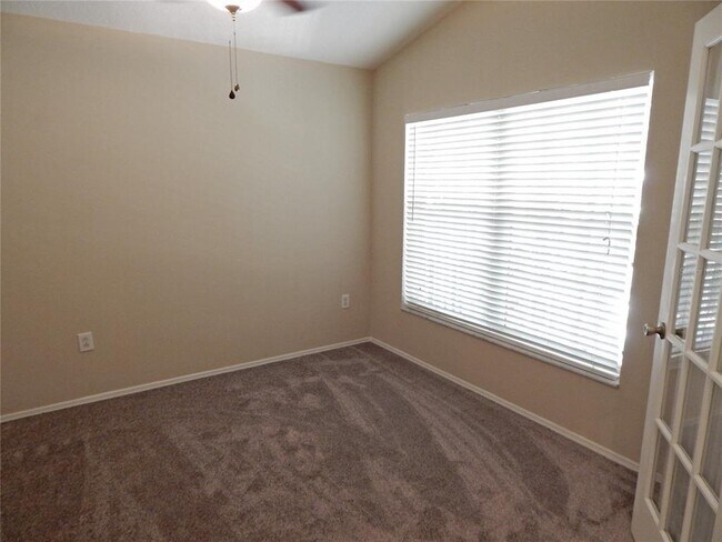 Foto del edificio - 5871 Meadowpark Pl