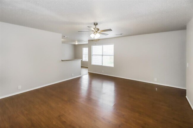 Foto del edificio - 842 Trinity Ln