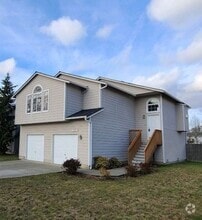 Building Photo - 5627 105th Pl NE