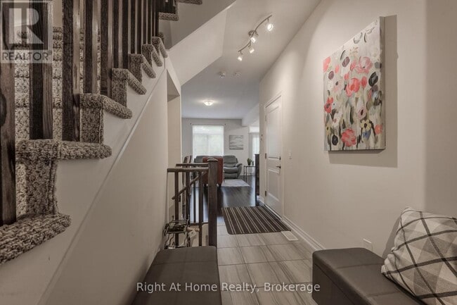 Building Photo - 2364 Natasha Cir