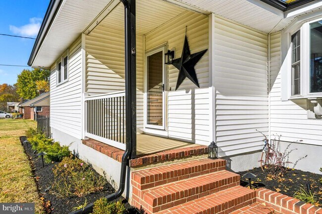 Foto del edificio - 4925 Church Rd