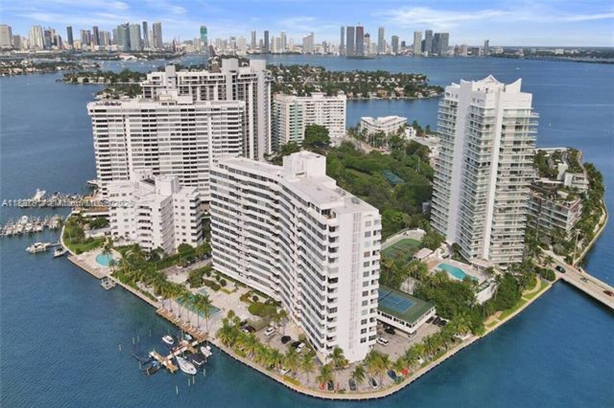 Photo - 20 Island Ave unit 211 (A11887911)
