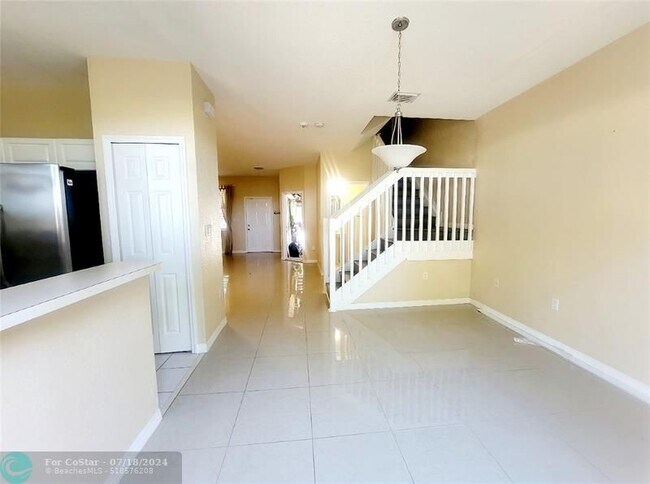 Building Photo - 12396 SW 125th Terrace