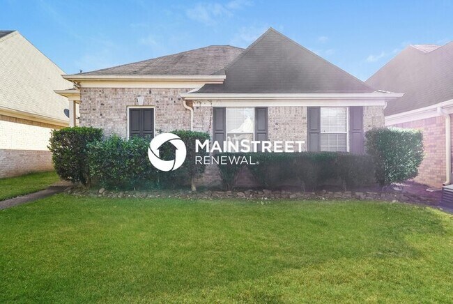 Building Photo - 3 Bedroom Pet-Friendly Home in Cordova, TN with Main Street Renewal