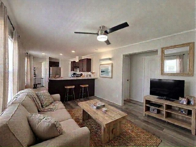 Foto del edificio - 225 Cardinal Ln