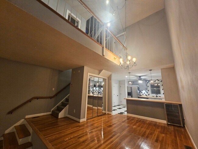 Building Photo - 153 Crawford Pkwy