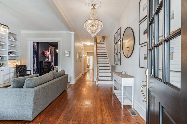 Foto del edificio - 2903 W Grace St