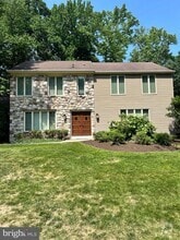 Building Photo - 548 Nottingham Dr