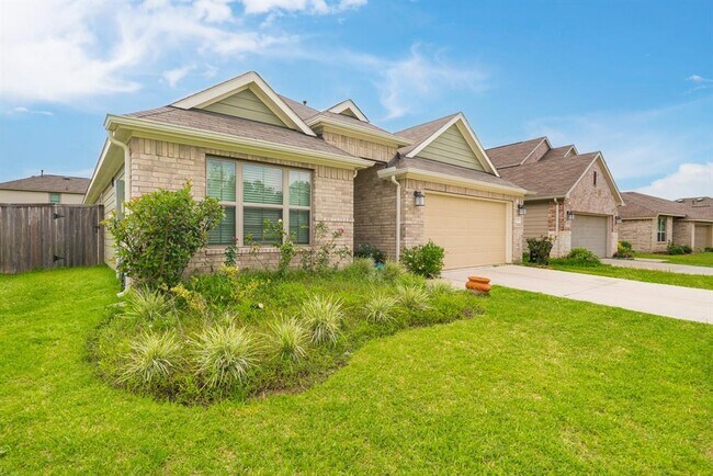 Foto del edificio - 22035 Juniper Crossing Dr