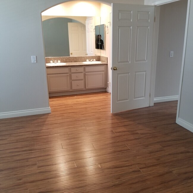 5862 Burnham Ave, Buena Park, CA 90621 Townhome Rentals in Buena Park