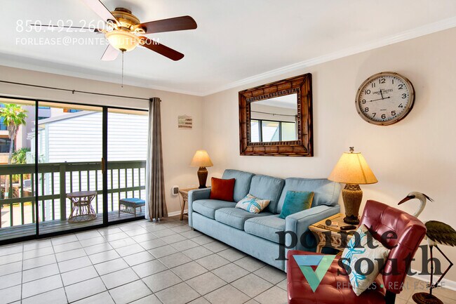 Foto del edificio - 554 E Beach Blvd