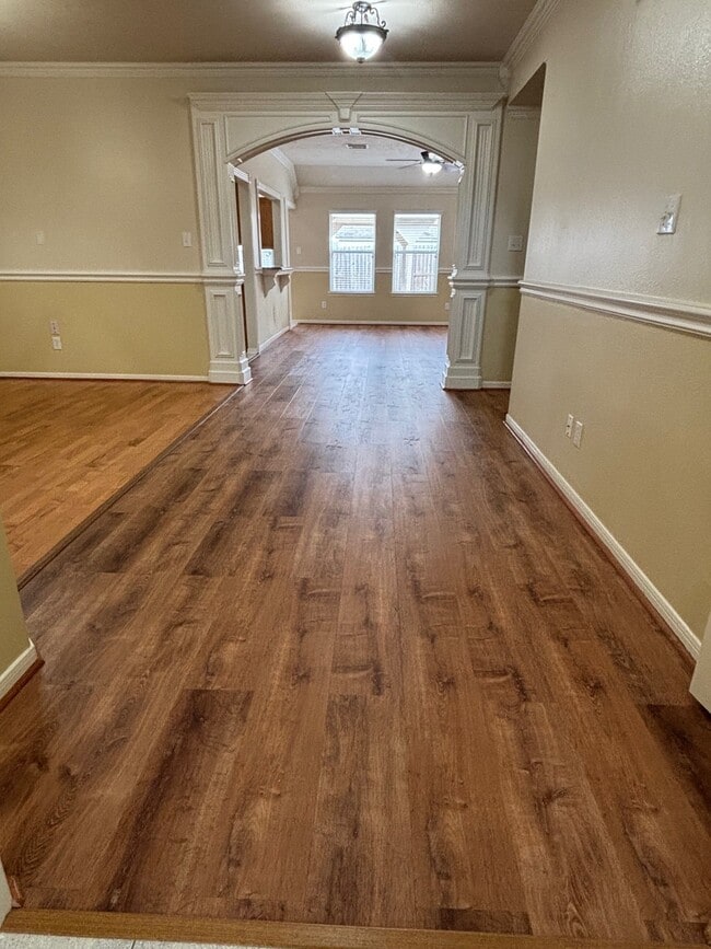 Building Photo - 903 Christopher Ln