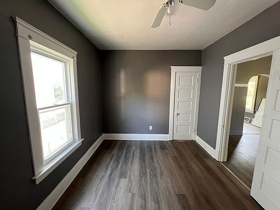 Foto del edificio - 2814 E 118th St