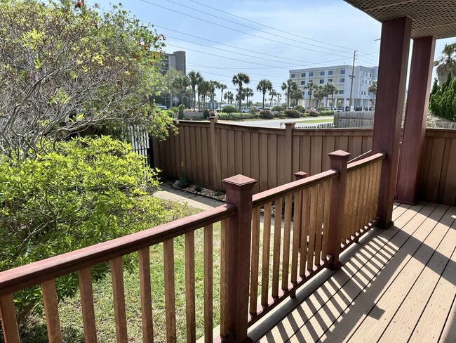 Building Photo - 359 Billfish Ave