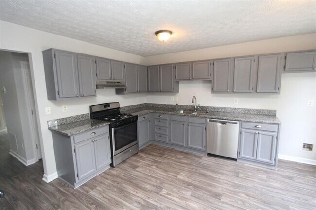 Building Photo - 3478 Lee Ct