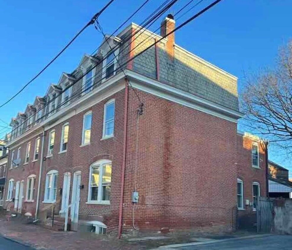 Photo - 37 S Darlington St (West Chester, PA)