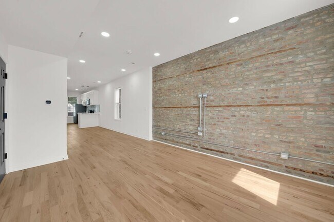 Foto del edificio - 3816 S Honore St