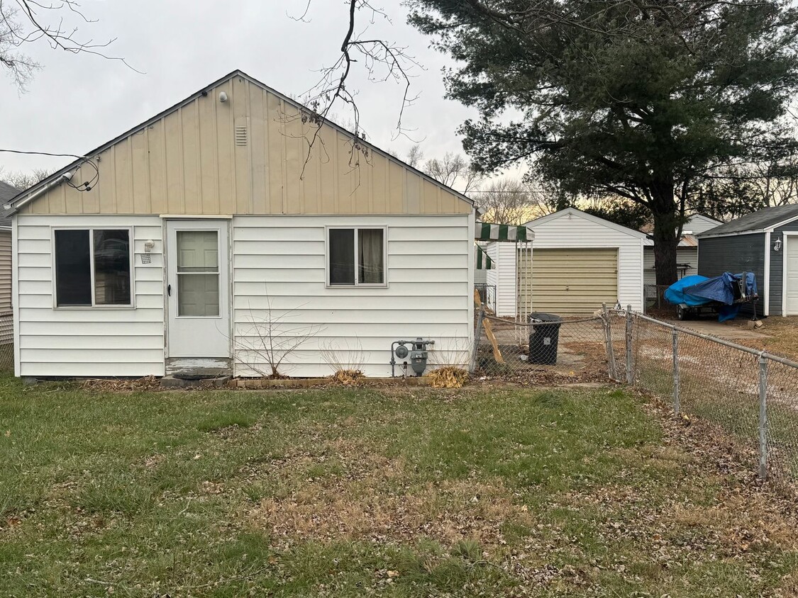 Foto principal - 2 Bedroom / 2 Bathroom house in Peoria wit...
