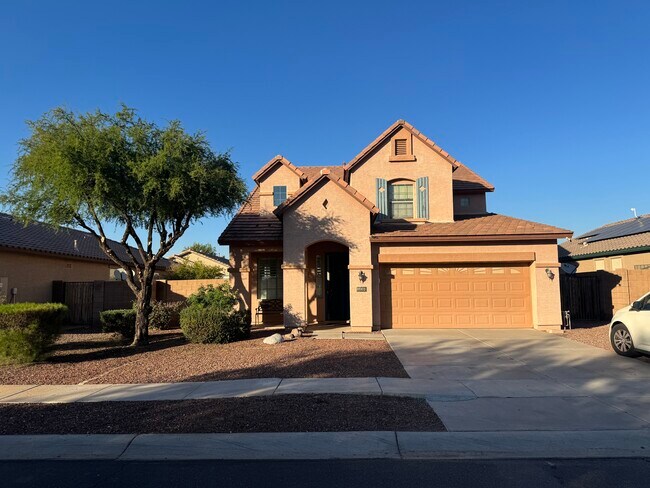 Foto del edificio - 11872 W Alvarado Rd