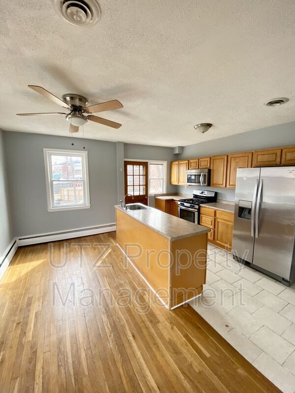 Building Photo - 86 Berkshire Rd