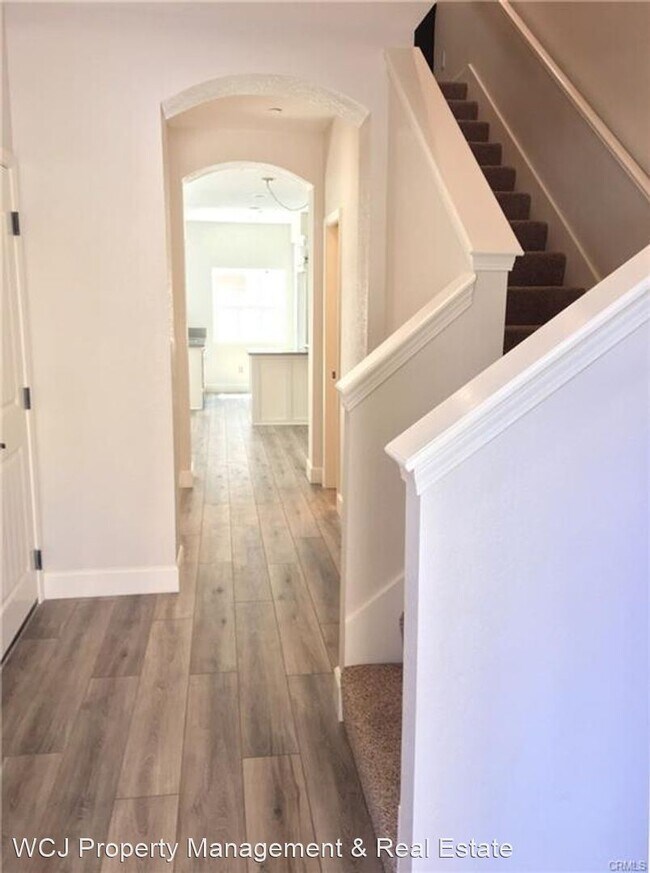Building Photo - 3 br, 2.5 bath House - 1139 Galeria Circle