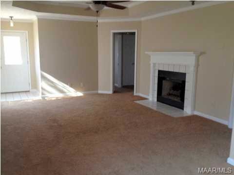 Building Photo - 605 Pebble Creek Ct