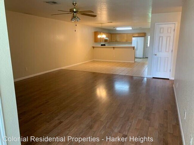 Building Photo - 2701 Edgefield St