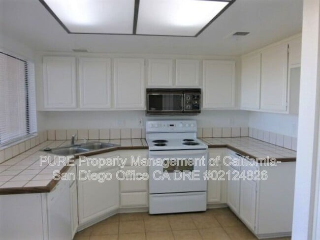 Building Photo - 4874 Renovo Way