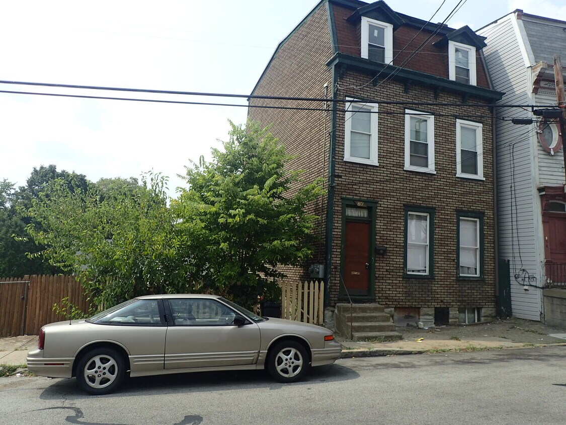 Primary Photo - 1807 Rialto