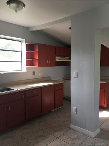 Building Photo - 12401 W Randall Park Dr